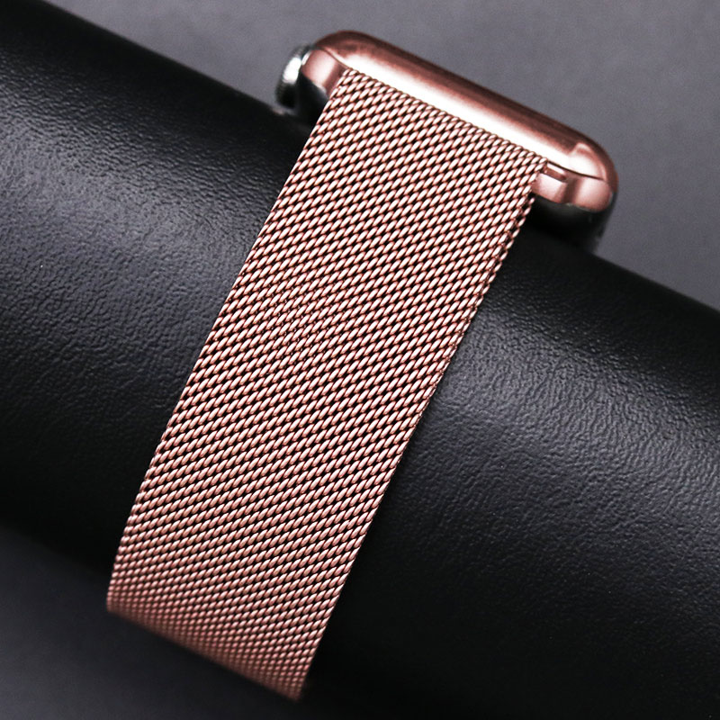 ミラネーゼループストラップ Apple Watch バンドウ - Milanese Loop Magnetic のレビューと価格