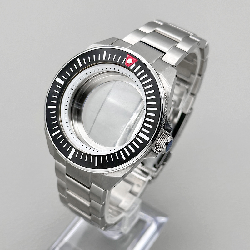 44mmシルバーキングサムライウォッチケース、スチールストラ - Citizen Watch Tsuyosa のレビューと価格